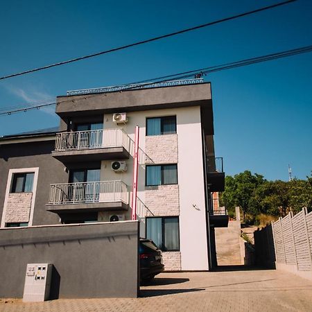 Dream House Apartments Oradea Exterior photo